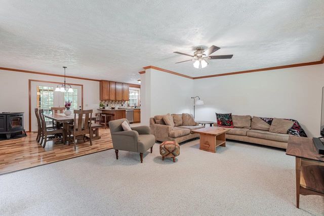4201 BROWN MOUNTAIN LN, Elkton, VA 22827