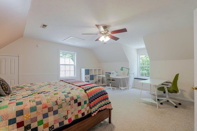 4201 BROWN MOUNTAIN LN, Elkton, VA 22827