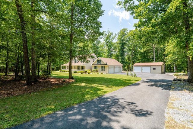 4201 BROWN MOUNTAIN LN, Elkton, VA 22827
