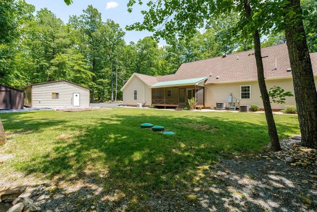 4201 BROWN MOUNTAIN LN, Elkton, VA 22827