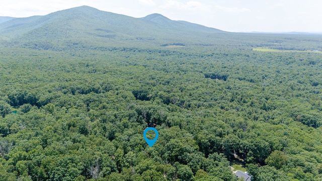 4201 BROWN MOUNTAIN LN, Elkton, VA 22827