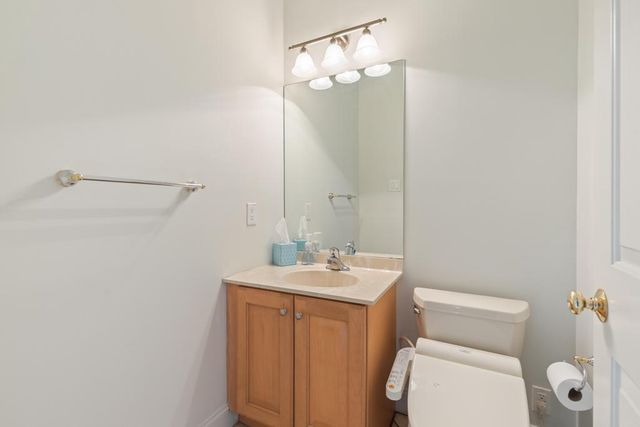 2205 JEFFERSON LN, Huntingdon Valley, PA 19006
