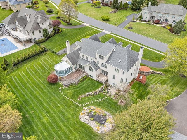 2205 JEFFERSON LN, Huntingdon Valley, PA 19006