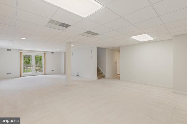 2205 JEFFERSON LN, Huntingdon Valley, PA 19006