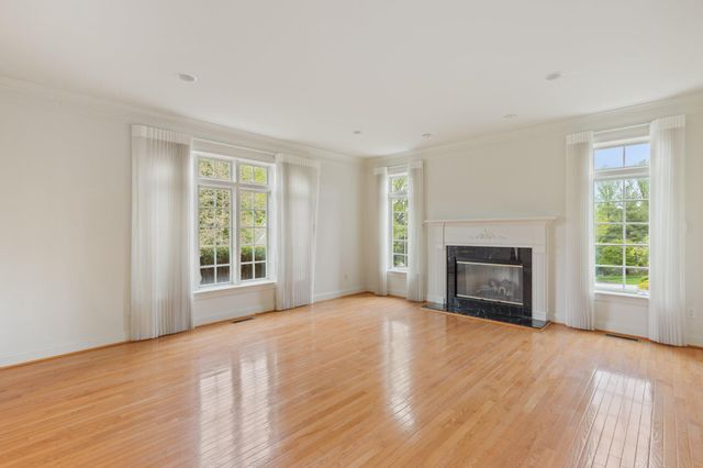 2205 JEFFERSON LN, Huntingdon Valley, PA 19006