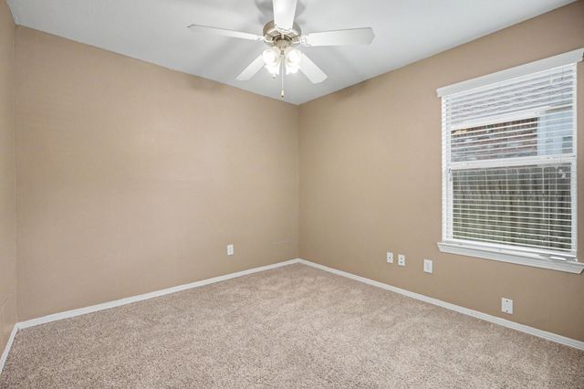 102 Blue Skies Court, La Marque, TX 77568