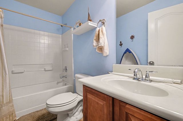 1006 Abberley Cir, Hendersonville, TN 37075