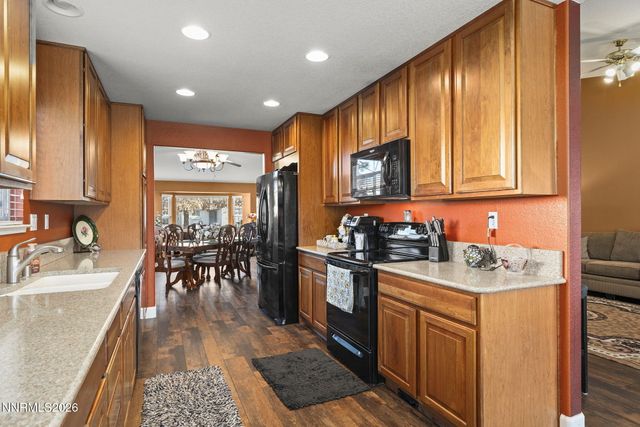 1675 Talking Sparrow Drive, Spanish Springs, NV 89441