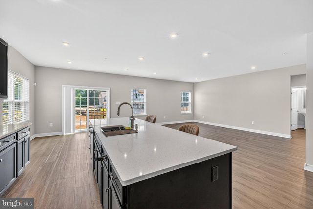 9210 MURDSTONE LN, Waldorf, MD 20603