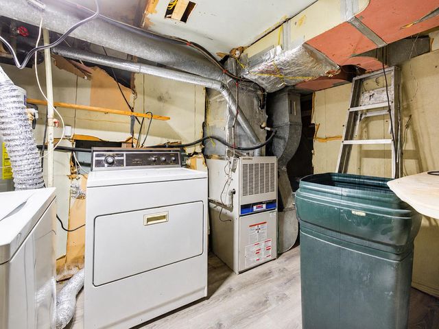 121 33RD ST NE, Washington, DC 20019