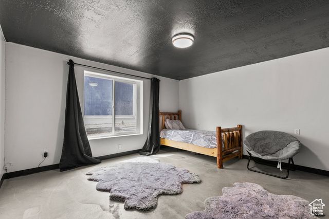 3152 HARVARD DR, Mountain Green, UT 84050