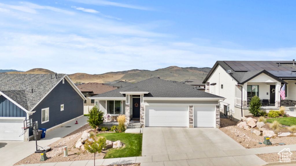 3152 HARVARD DR, Mountain Green, UT 84050
