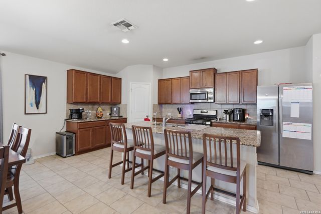 2611 LIVE OAK PASS, San Antonio, TX 78244