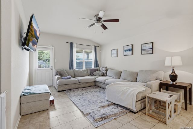 2611 LIVE OAK PASS, San Antonio, TX 78244
