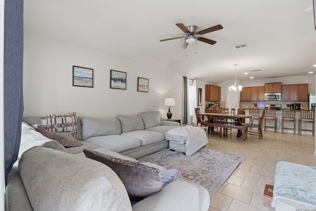 2611 LIVE OAK PASS, San Antonio, TX 78244