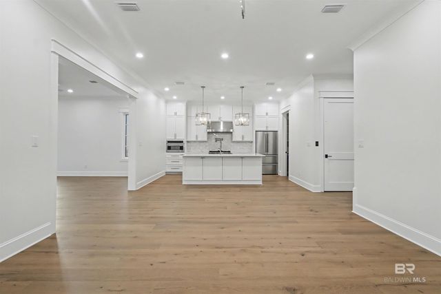 869 Inlet Circle, Gulf Shores, AL 36542