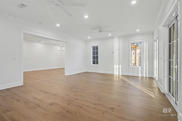 869 Inlet Circle, Gulf Shores, AL 36542