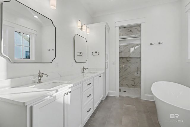 869 Inlet Circle, Gulf Shores, AL 36542