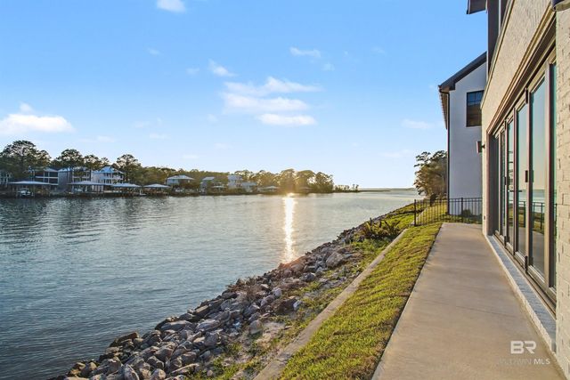 869 Inlet Circle, Gulf Shores, AL 36542