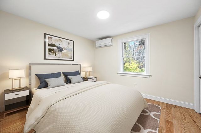 12 Beale Street, Worcester, MA 01606