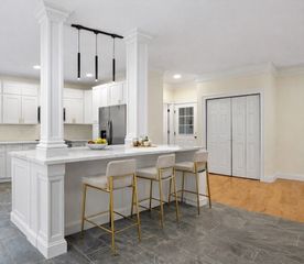 12 Beale Street, Worcester, MA 01606