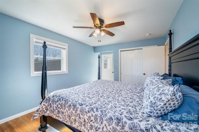 39 N Pershing Road, Asheville, NC 28805