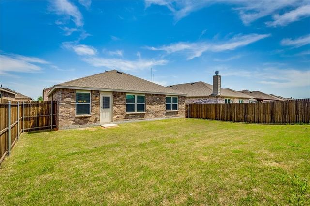 1104 Rivers Creek Lane, Little Elm, TX 75068