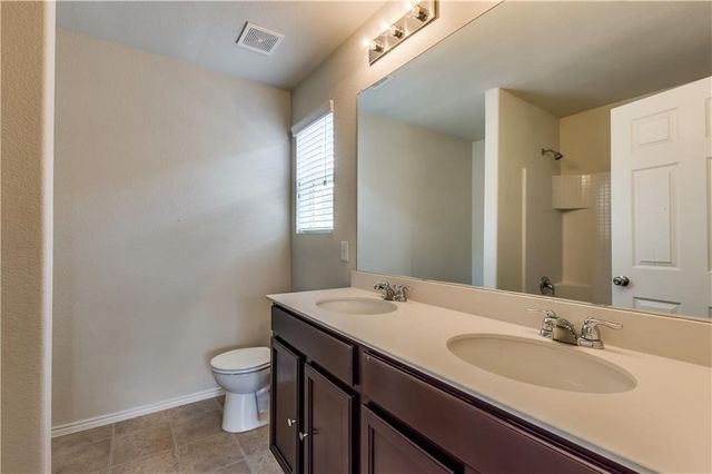 1104 Rivers Creek Lane, Little Elm, TX 75068