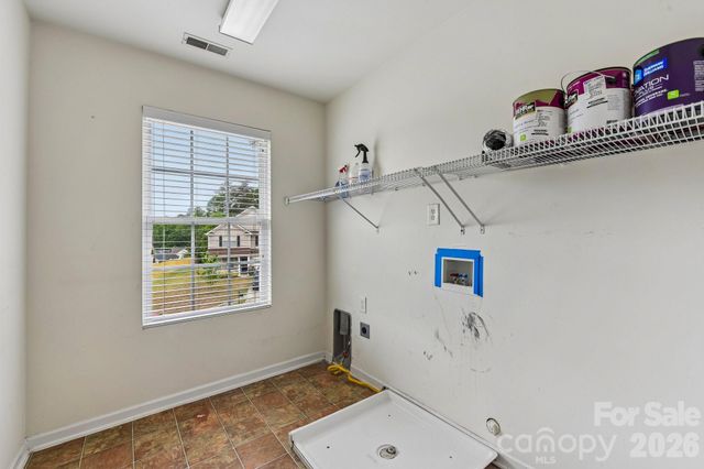 8718 Buttonwood Court, Charlotte, NC 28215