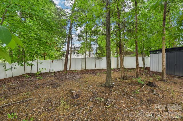 8718 Buttonwood Court, Charlotte, NC 28215