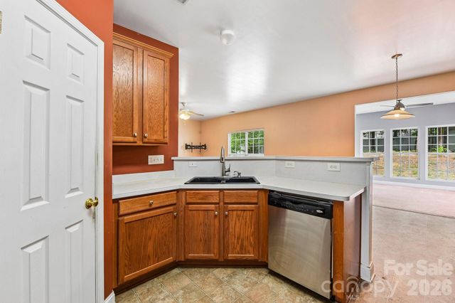 8718 Buttonwood Court, Charlotte, NC 28215
