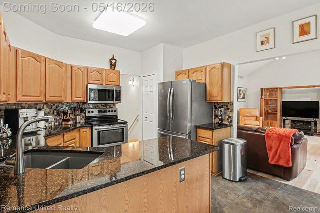 57224 Hidden Timbers Drive, Lyon Charter Township, MI 48178