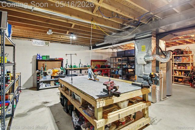 57224 Hidden Timbers Drive, Lyon Charter Township, MI 48178