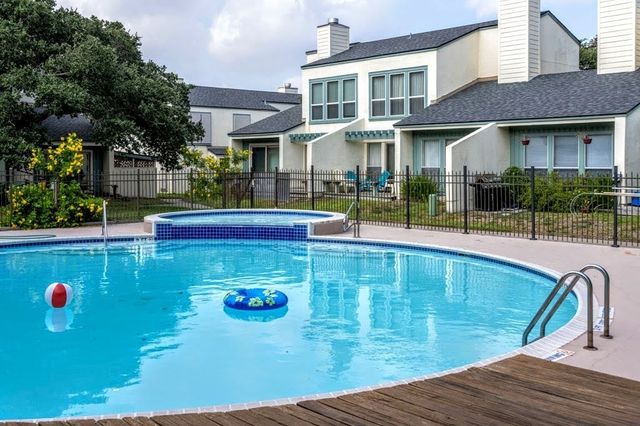 2003 N Fulton Beach Rd 23, Fulton, TX 78382