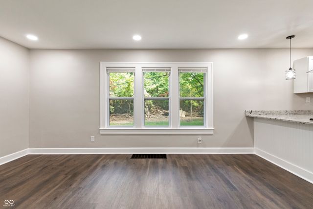 5041 Kentucky Avenue, Indianapolis, IN 46221
