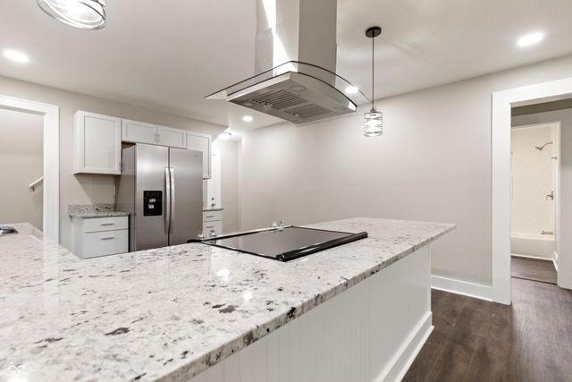 5041 Kentucky Avenue, Indianapolis, IN 46221