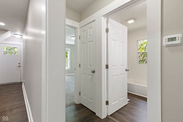 5041 Kentucky Avenue, Indianapolis, IN 46221