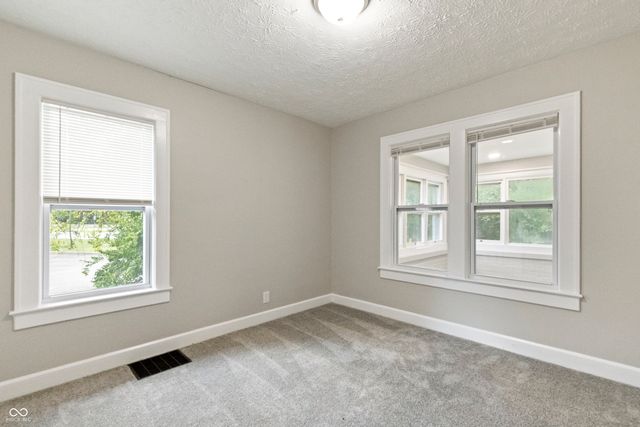 5041 Kentucky Avenue, Indianapolis, IN 46221