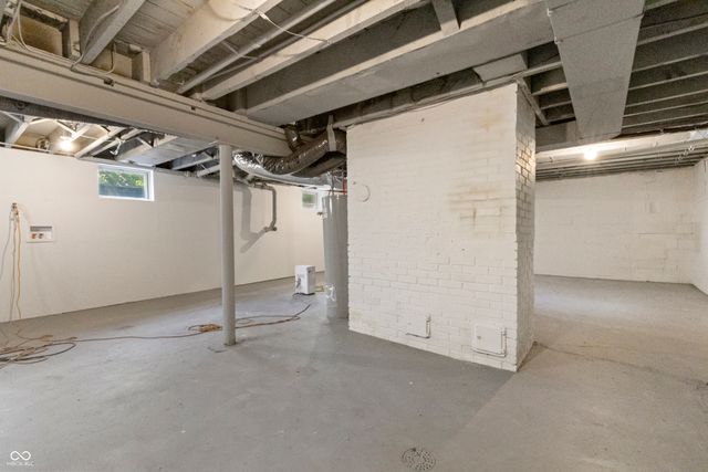 5041 Kentucky Avenue, Indianapolis, IN 46221