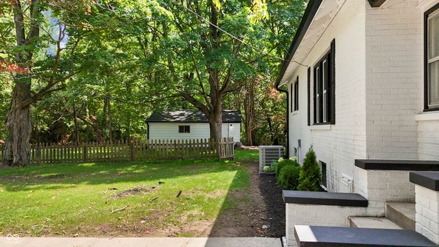 5041 Kentucky Avenue, Indianapolis, IN 46221