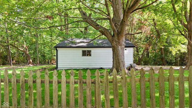 5041 Kentucky Avenue, Indianapolis, IN 46221
