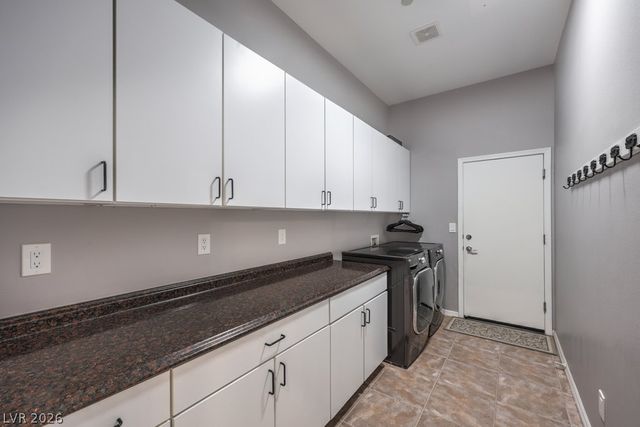 49 Stonemark Drive, Henderson, NV 89052