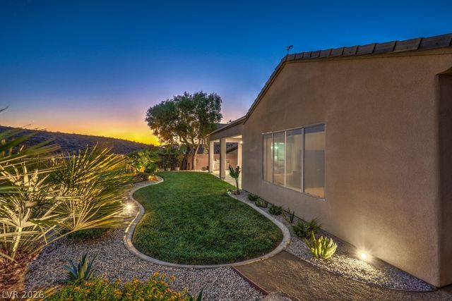 49 Stonemark Drive, Henderson, NV 89052
