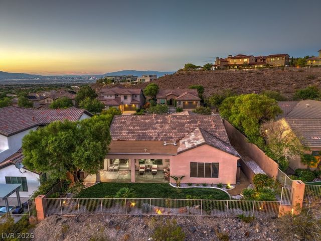 49 Stonemark Drive, Henderson, NV 89052