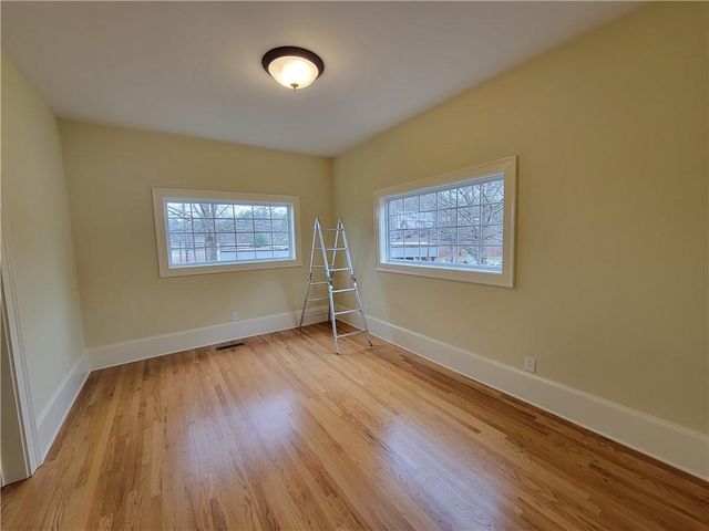 100 Hospital Road A, Canton, GA 30114