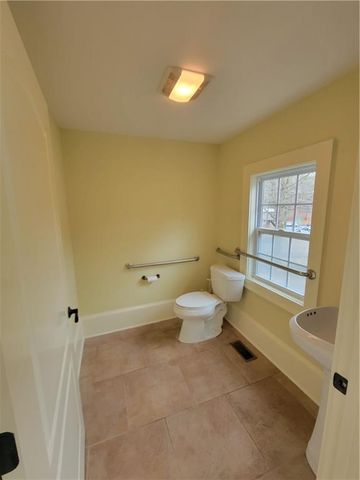 100 Hospital Road A, Canton, GA 30114