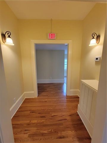 100 Hospital Road A, Canton, GA 30114