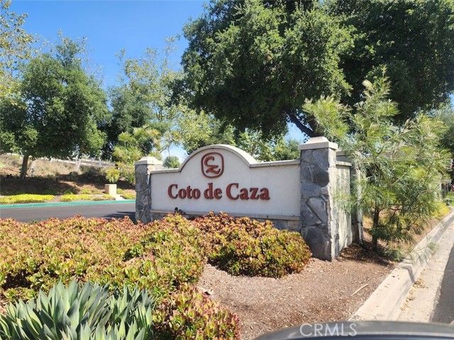 3 Mantenida, Laguna Hills, CA 92679
