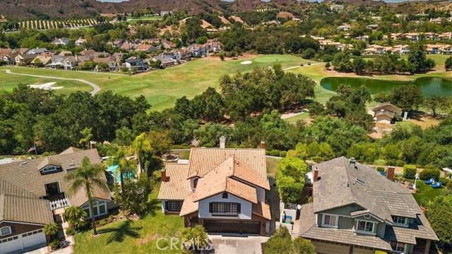 3 Mantenida, Laguna Hills, CA 92679
