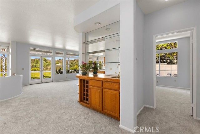 3 Mantenida, Laguna Hills, CA 92679